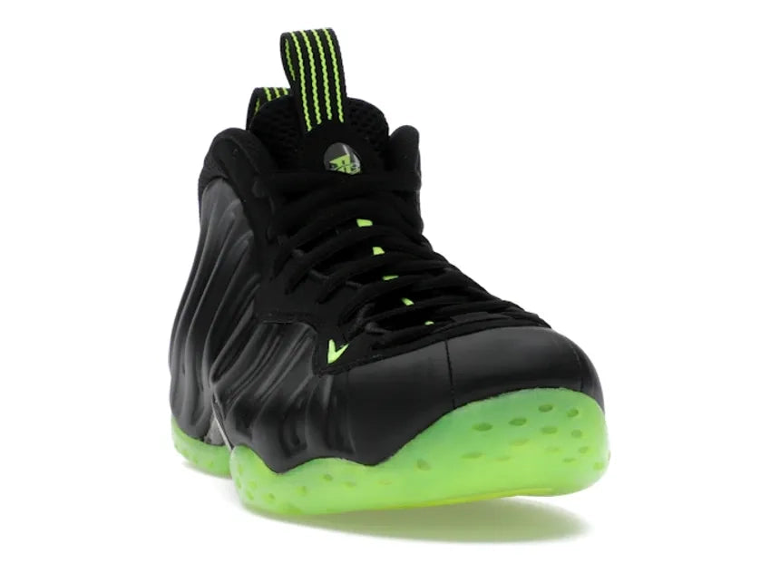 Nike Air Foamposite One Black Volt