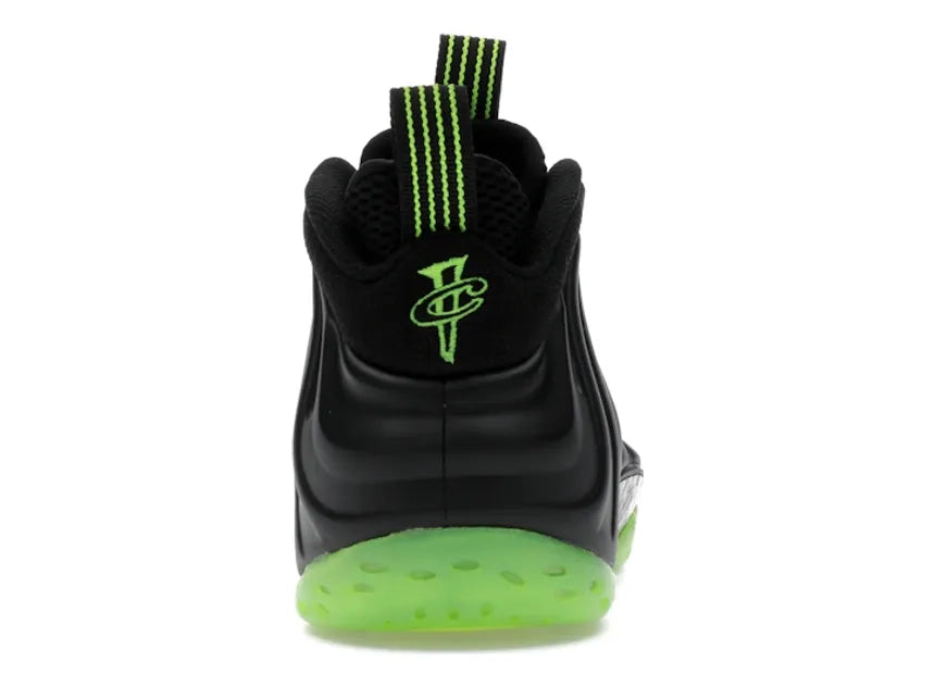 Nike Air Foamposite One Black Volt