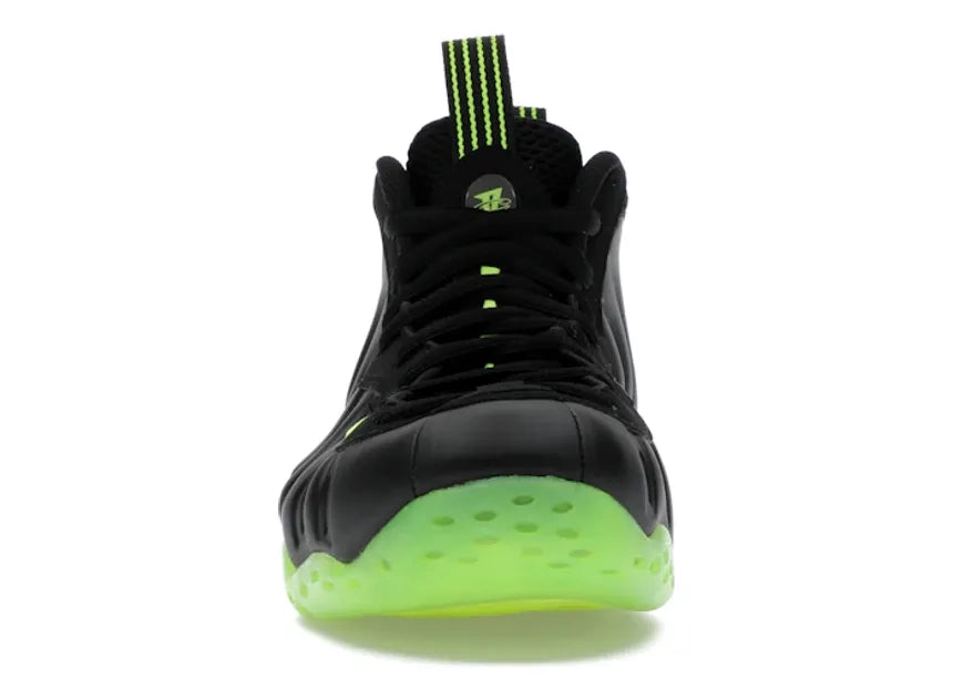 Nike Air Foamposite One Black Volt