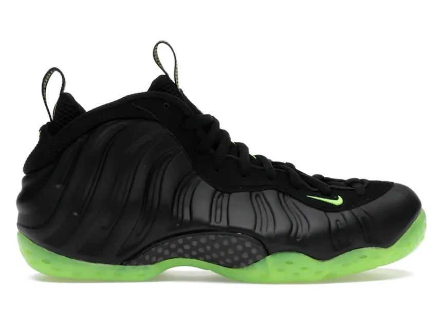 Nike Air Foamposite One Black Volt