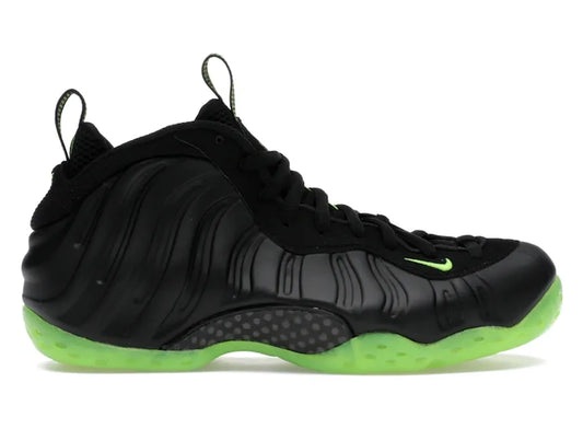 Nike Air Foamposite One Black Volt