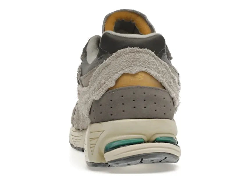 New Balance 2002R Protection Pack Rain Cloud