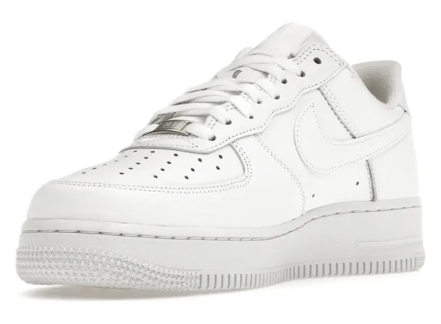Nike Air Force 1 Low Supreme White