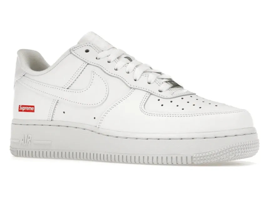 Nike Air Force 1 Low Supreme White