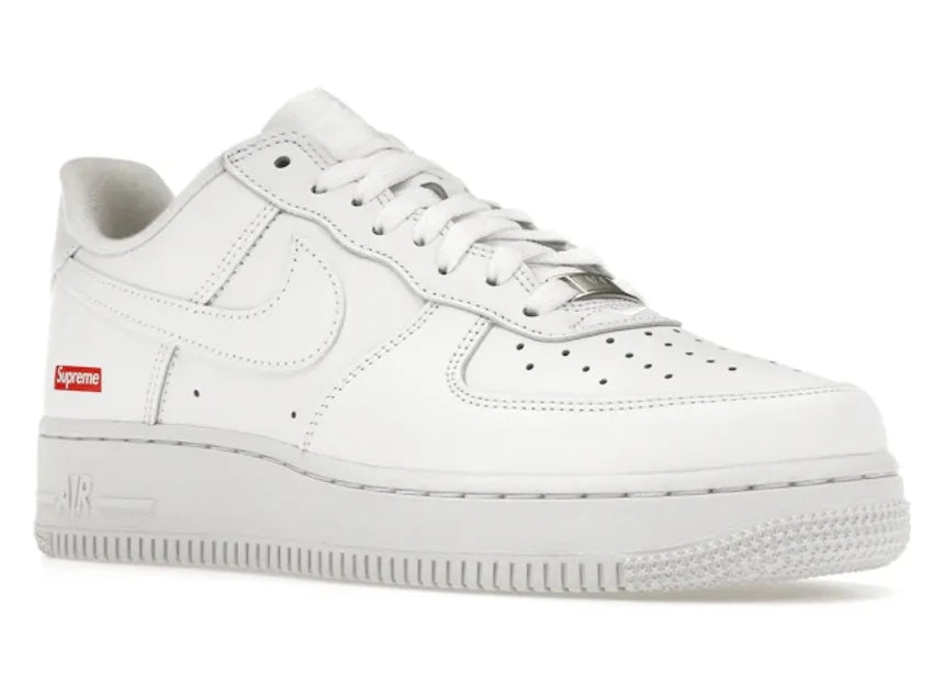 Nike Air Force 1 Low Supreme White